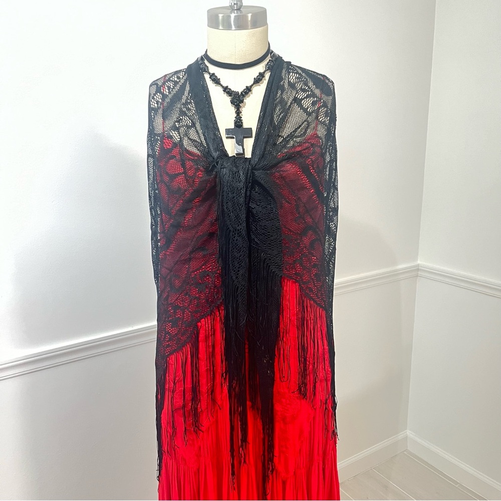 Beautiful black silky scarf excellent condition, paisley design. Made in Japan